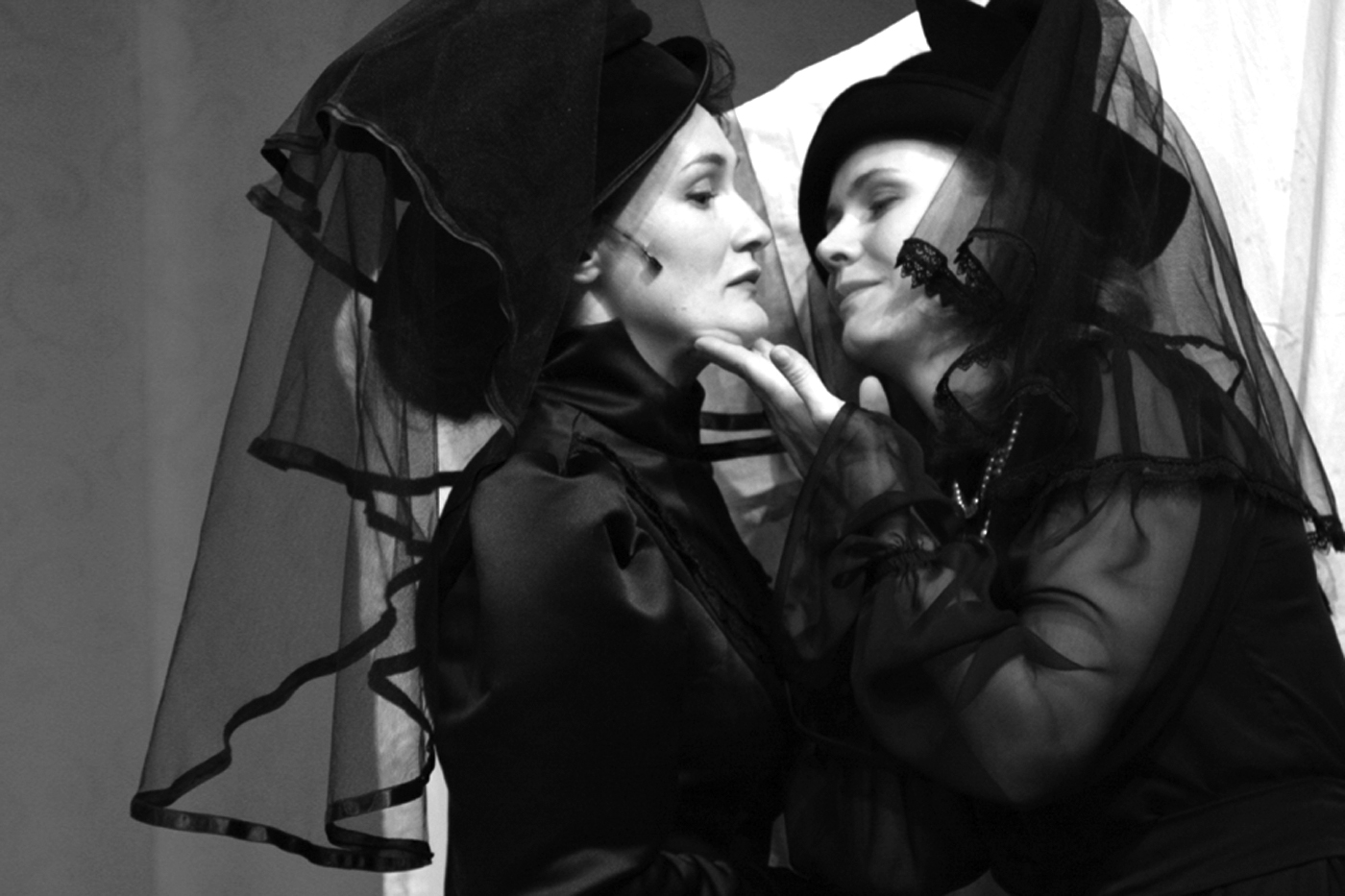 suttogasok_foto daniela dima 1